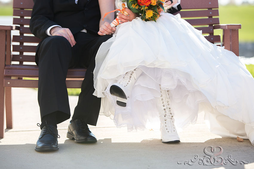 41-closeup-of-bride-and-grooms-feet-destination-wedding-photographer-Fall-Wedding-at-Waterford-Crossing-Goshen-IN
