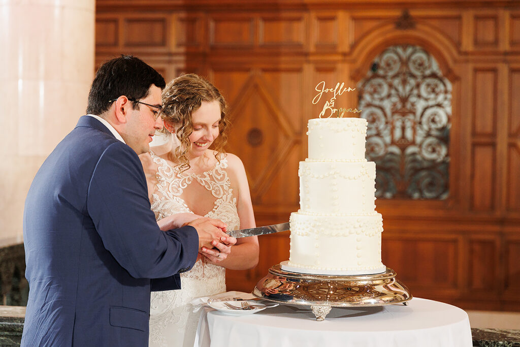 elegant cityflatshotel wedding