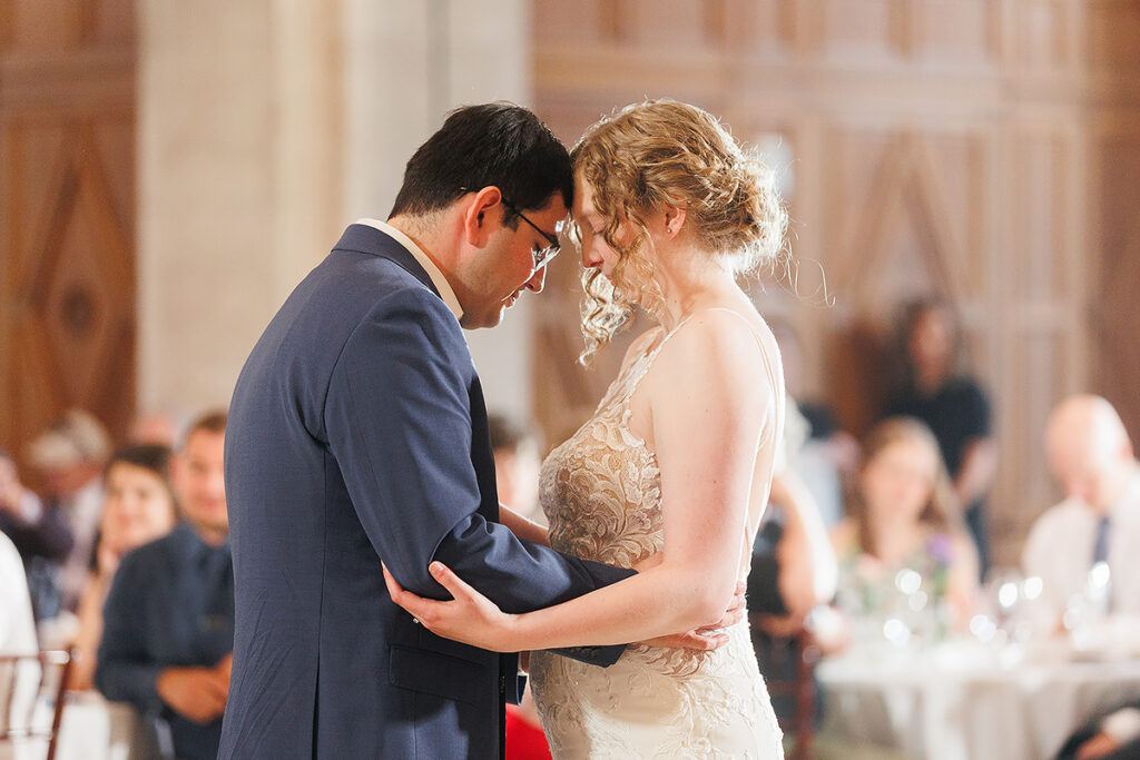 elegant cityflatshotel wedding