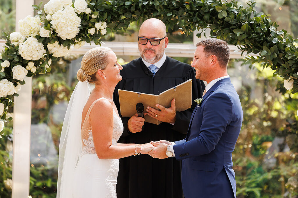 elegant Ivy House summer wedding