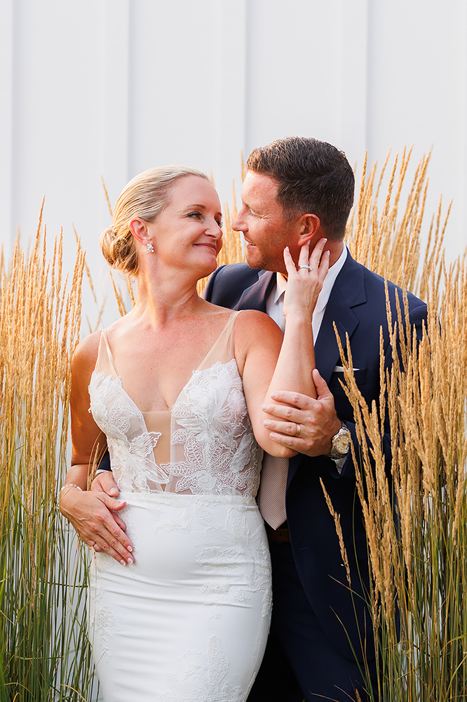 elegant Ivy House summer wedding