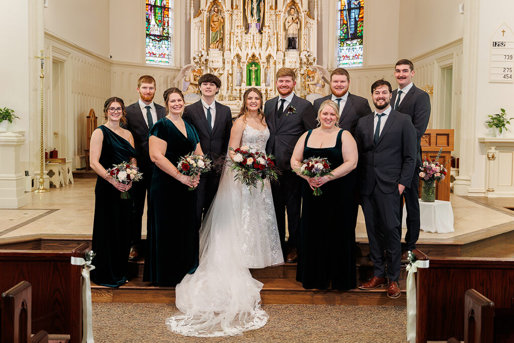 Alaska Haus Winter Wedding