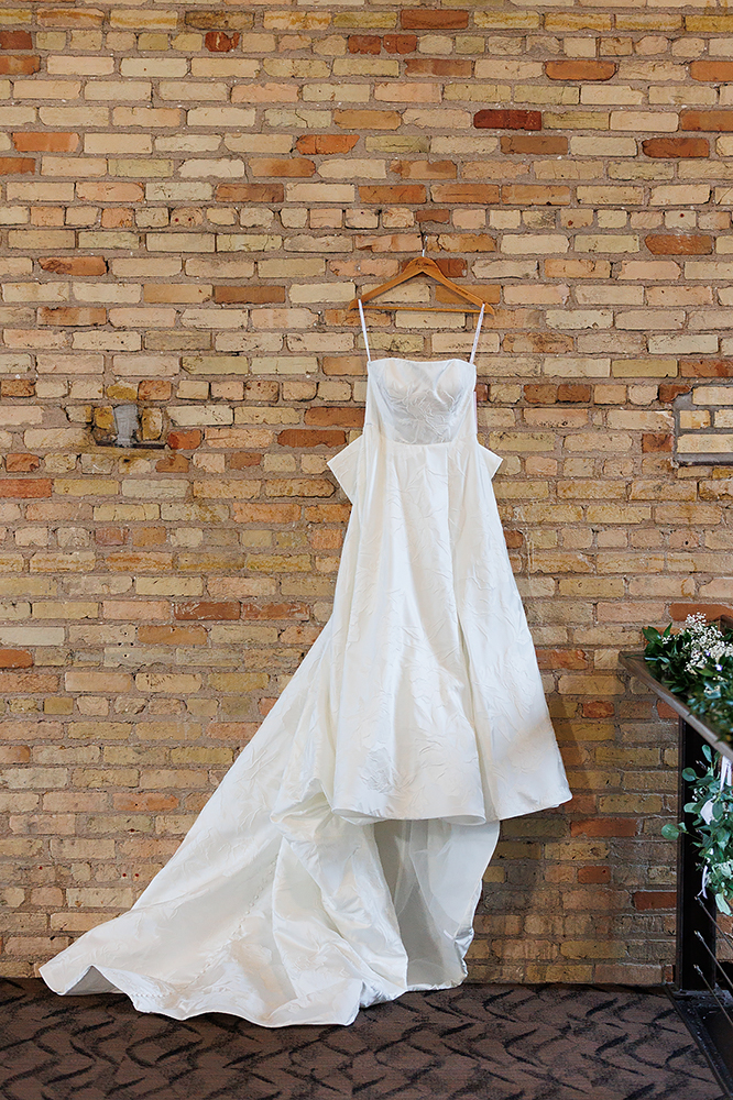 New Vintage Place Holiday Wedding