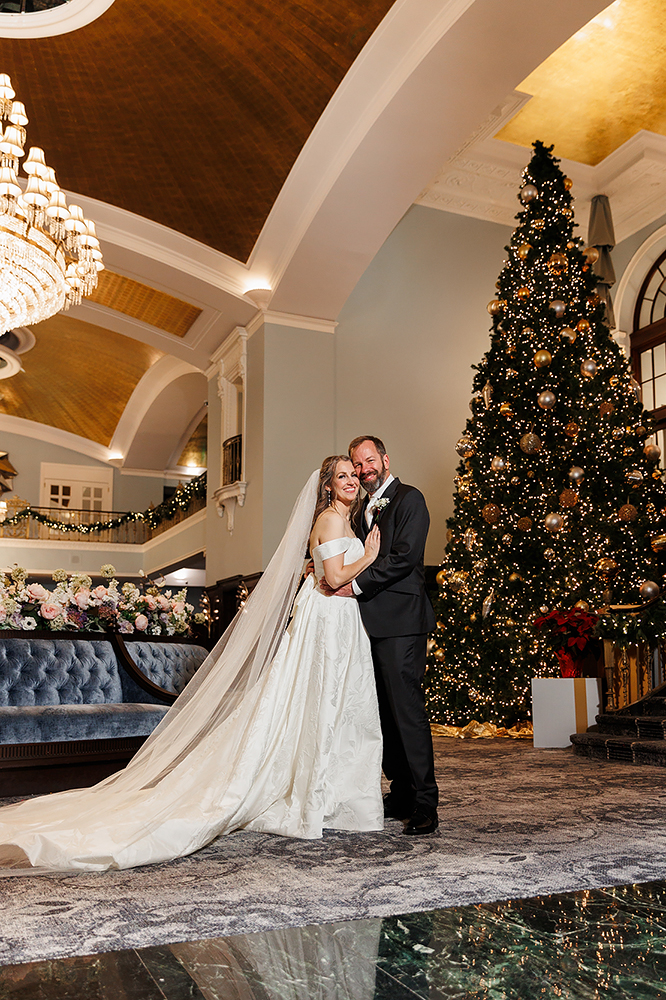 New Vintage Place Holiday Wedding