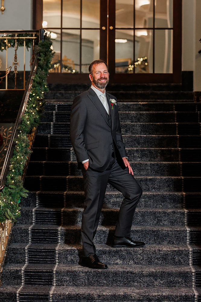 New Vintage Place Holiday Wedding