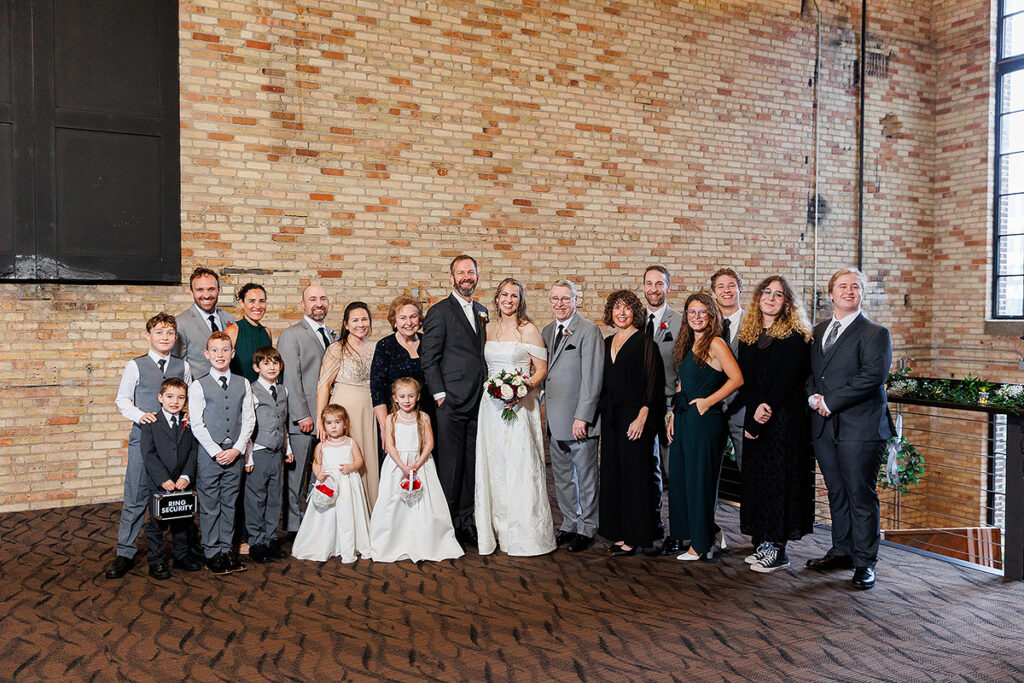 New Vintage Place Holiday Wedding