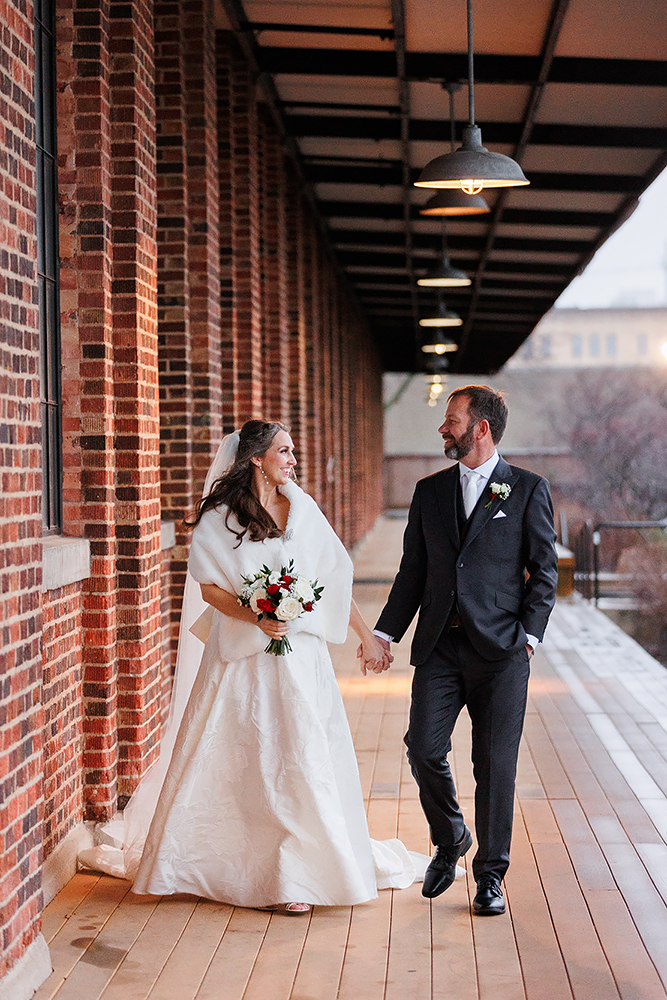 New Vintage Place Holiday Wedding