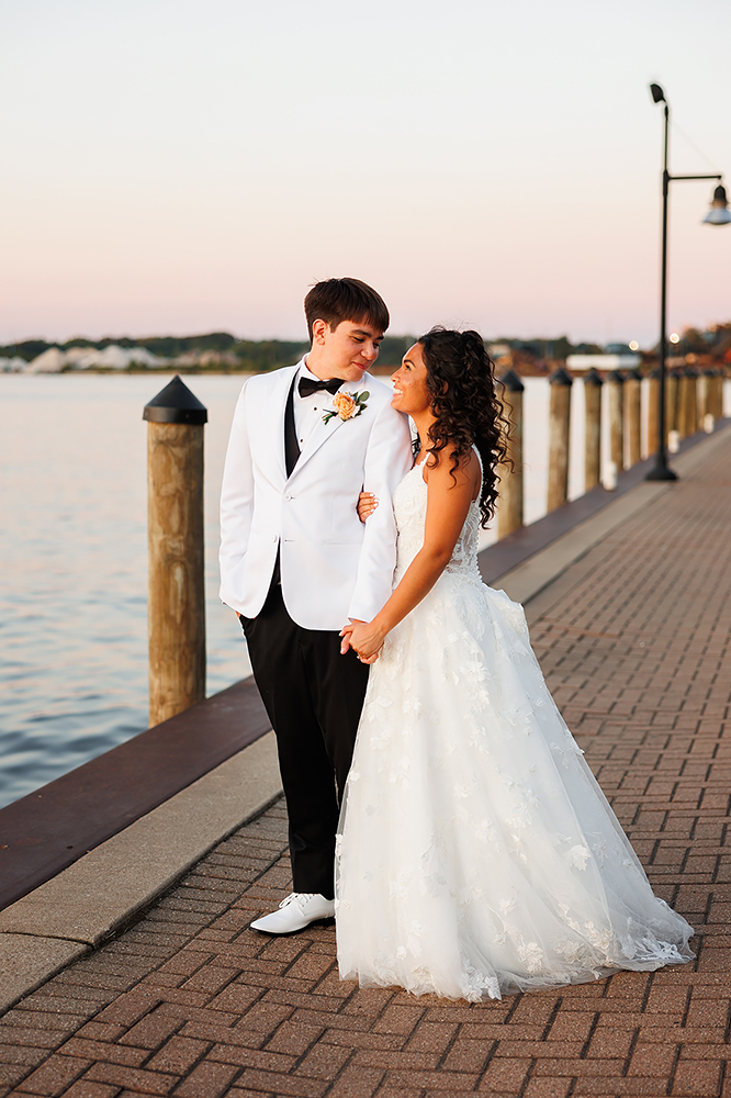 grand rapids wedding photographer